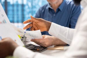 MINHA EMPRESA ESTÁ EM CRISE FINANCEIRA. A RECUPERAÇÃO JUDICIAL PODE SER A SOLUÇÃO?
